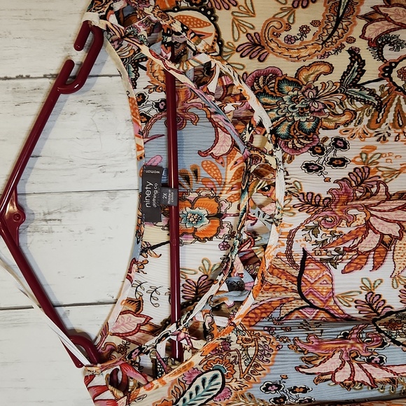 Ninety Clothing Co. Floral Paisley Tunic Top 2X - Picture 5 of 8